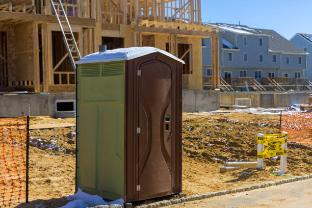 Porta potty delivery and setup in South Beloit, IL